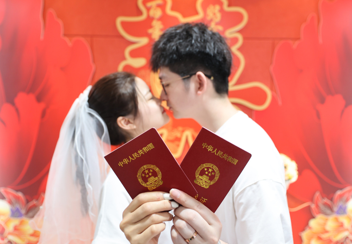 5.20为爱“保驾护航”..jpg
